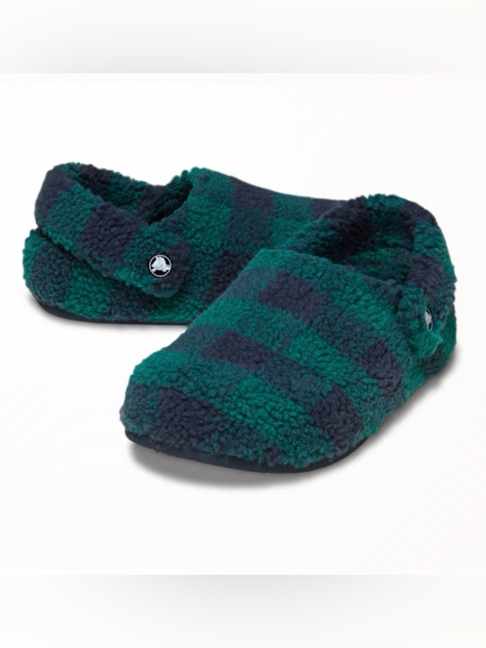 Women’s Crocs Classic Buffalo check Cozzy slippers Sz 7